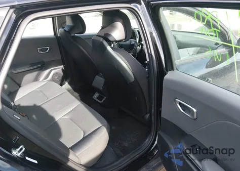 2025 Kia K4 Lxs z USA, uszkodzony, nr VIN 3KPFT4DE1SE234320